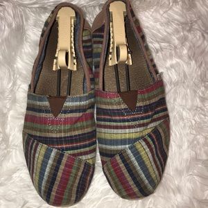 Toms flat striped shoes 9